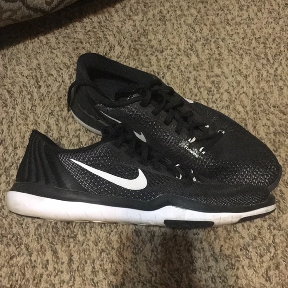 nike flywire black